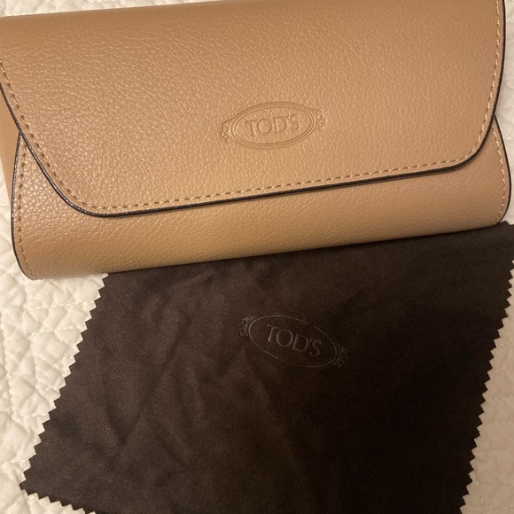 Tod's Glasses Case - Picture 1 of 4